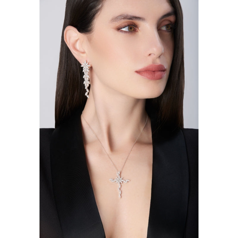 Ghirlanda Earrings in 18K White Gold with White Diamonds.