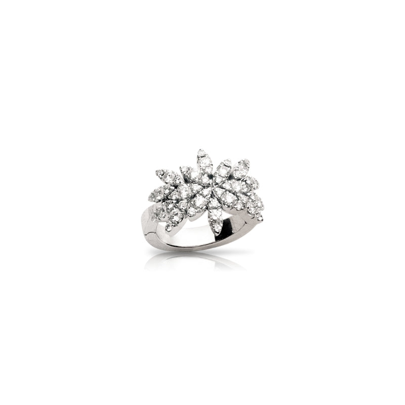 Ghirlanda Ring in 18K White Gold with White Diamonds.