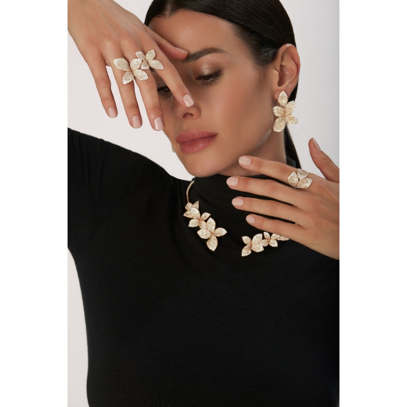 Giardini Segreti Double Flower Ring in 18K Rose Gold with White and Champagne Diamonds.