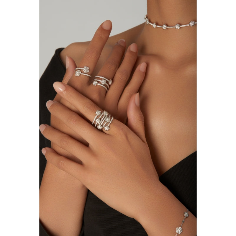 Figlia dei Fiori Two Flowers Contrarié Ring in 18K White Gold with White Diamonds.