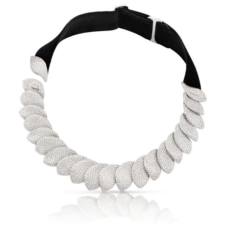 Aleluiá Choker Combination in 18K White Gold and Velvet with White Diamonds.