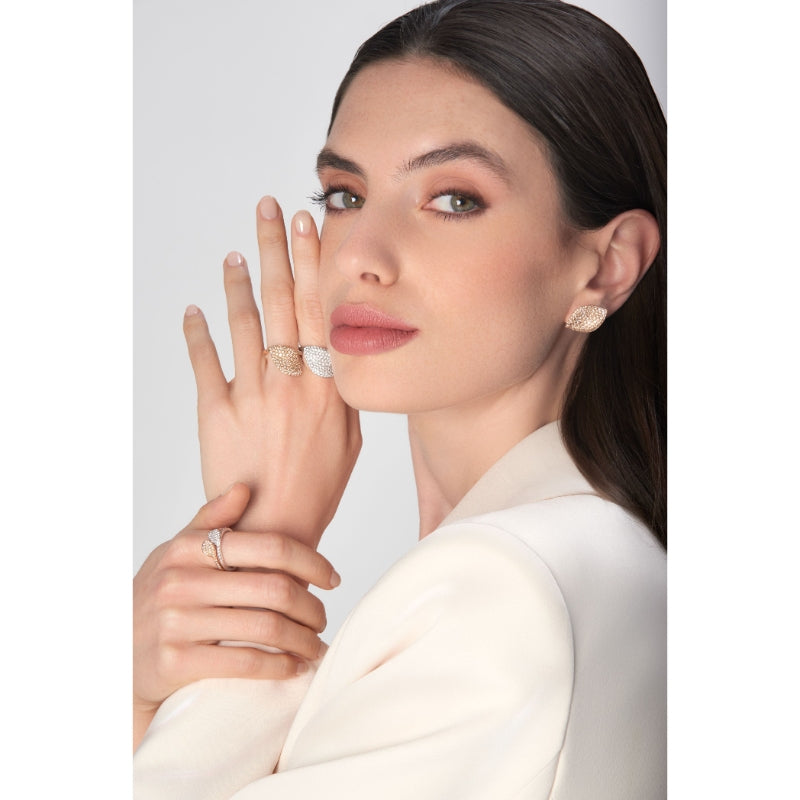 Aleluiá Earrings in 18K Rose Gold with White and Champagne Diamonds.