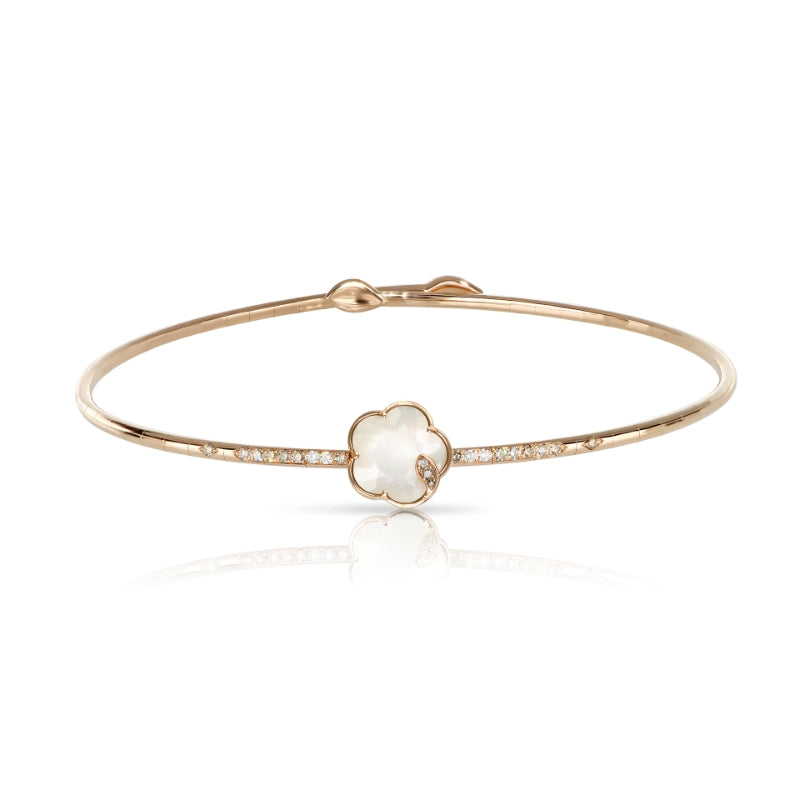 Petit Joli Lunaire Choker in 18K Rose Gold with Pearl of the Moon Gem made of Mother of Pearl and White Moonstone, White and Champagne Diamonds.