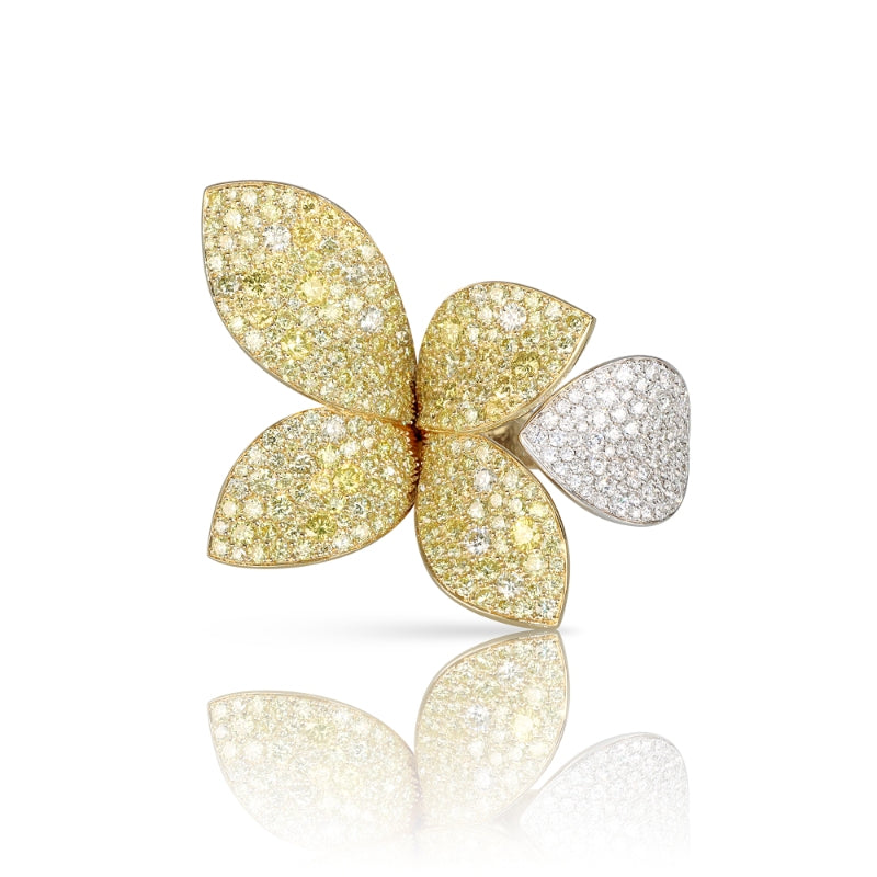 Giardini Segreti Aura Five Leaves Flower Ring in 18K White and Yellow Gold with White and Yellow Diamonds.
