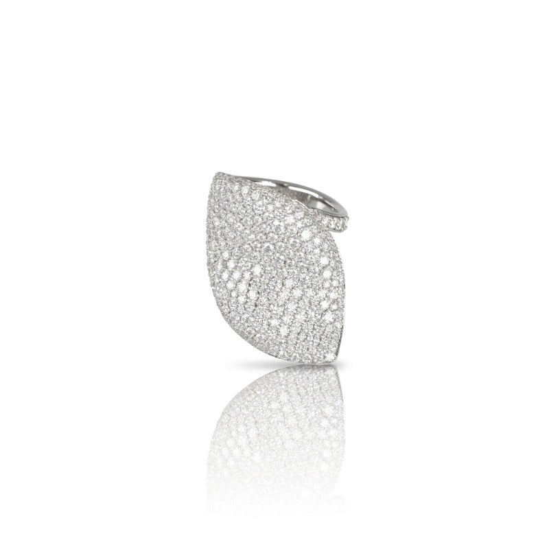 Aleluiá Ring in 18K White Gold and White Diamonds.