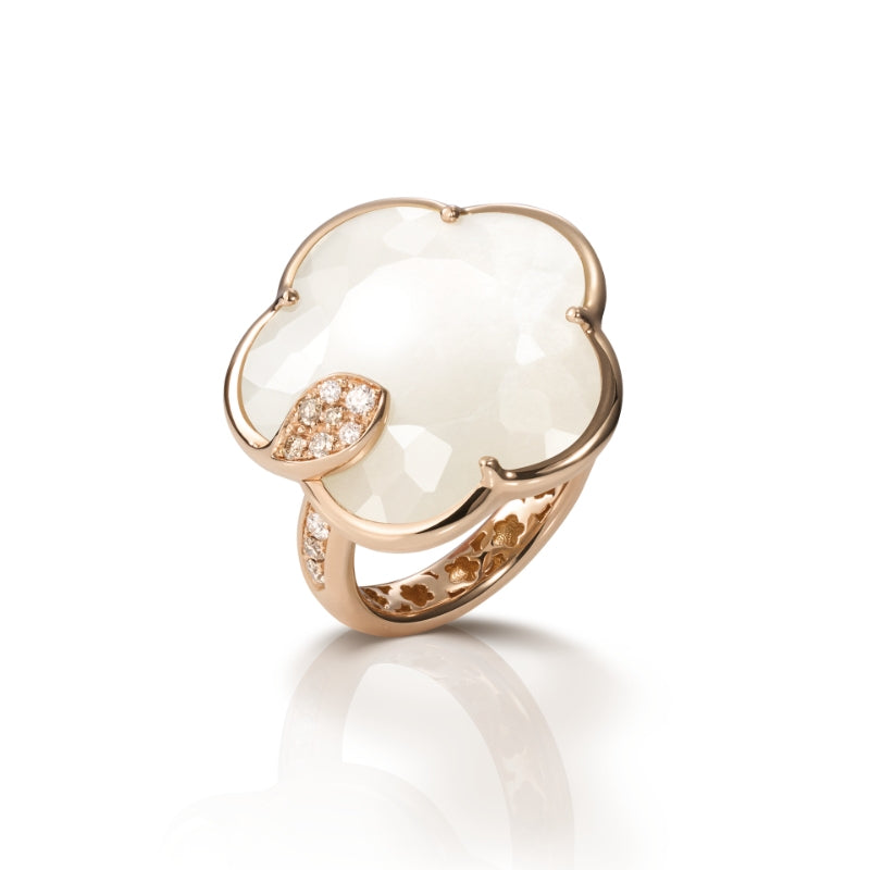 Ton Joli Ring in 18K Rose Gold with Pearl of The Moon Gem and Diamonds.