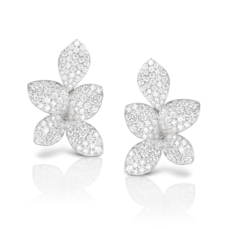 Giardini Segreti Five Leaves Small Earrings in 18K White Gold with White Diamonds.