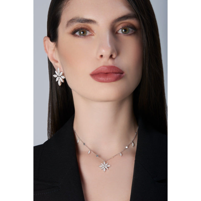 Ghirlanda Necklace in 18K White Gold with White Diamonds.