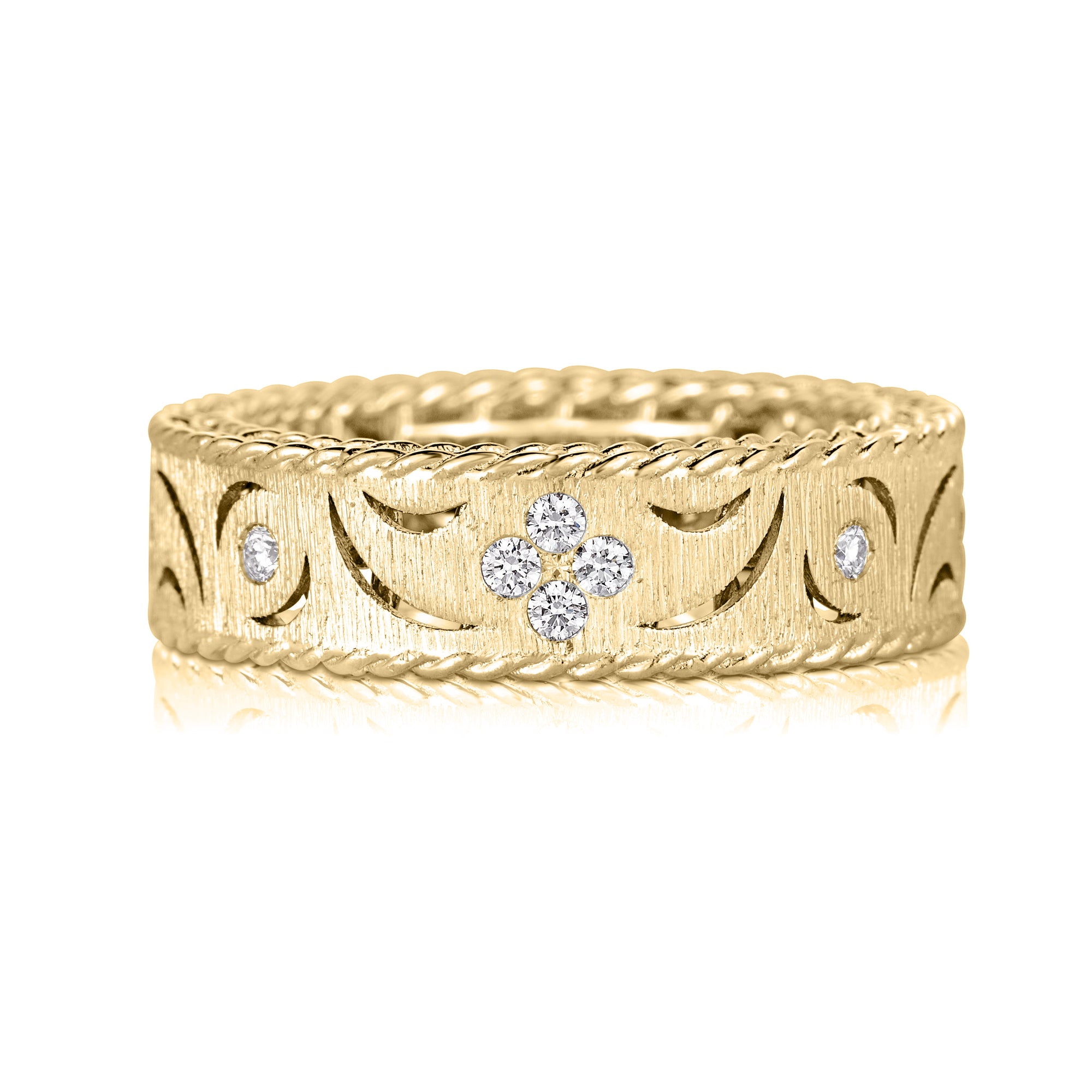 18K YELLOW GOLD PRINCESS DIAMOND & SATIN FINISH RING
