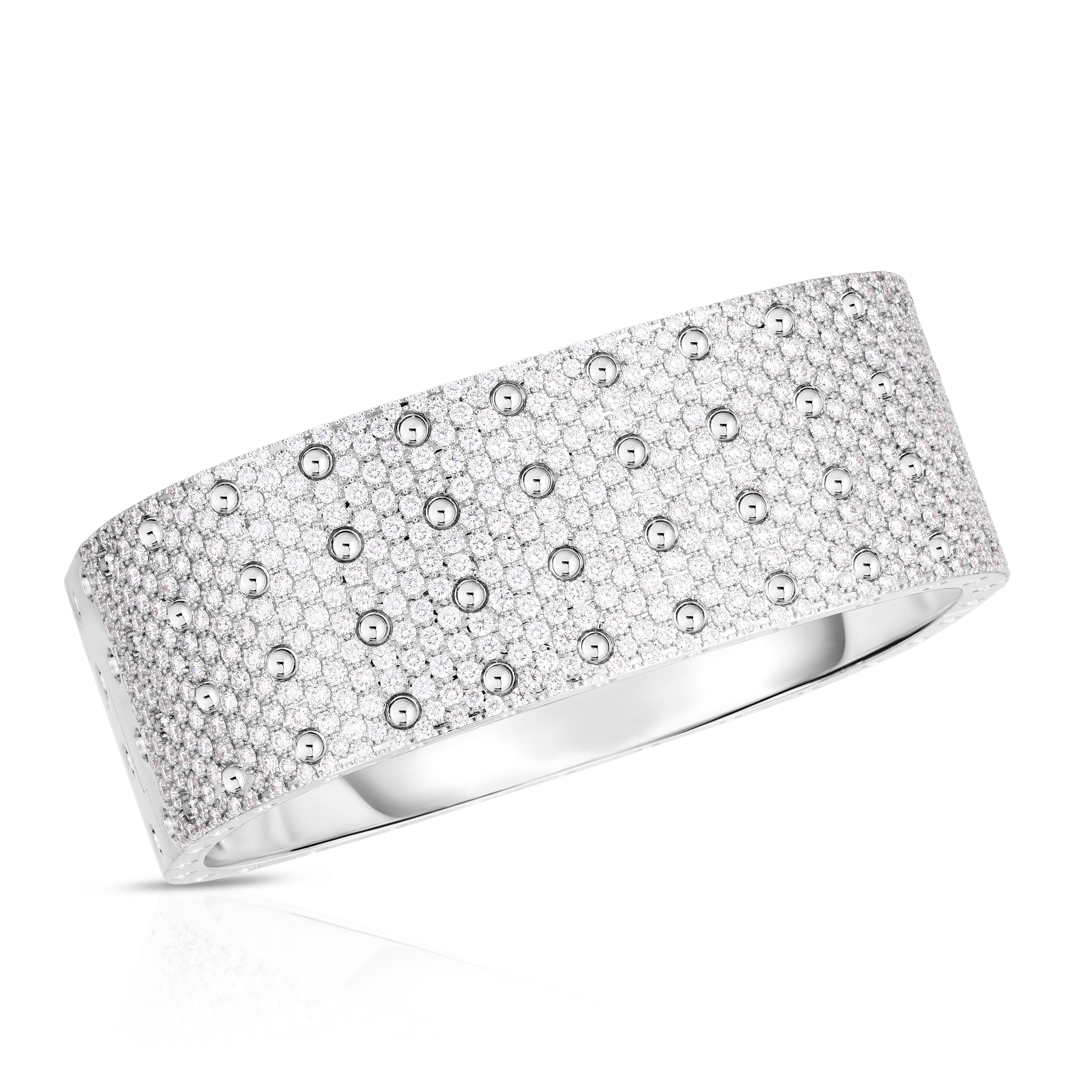 18K WHITE GOLD POIS MOI 4 ROW PAVE DIAMOND BANGLE