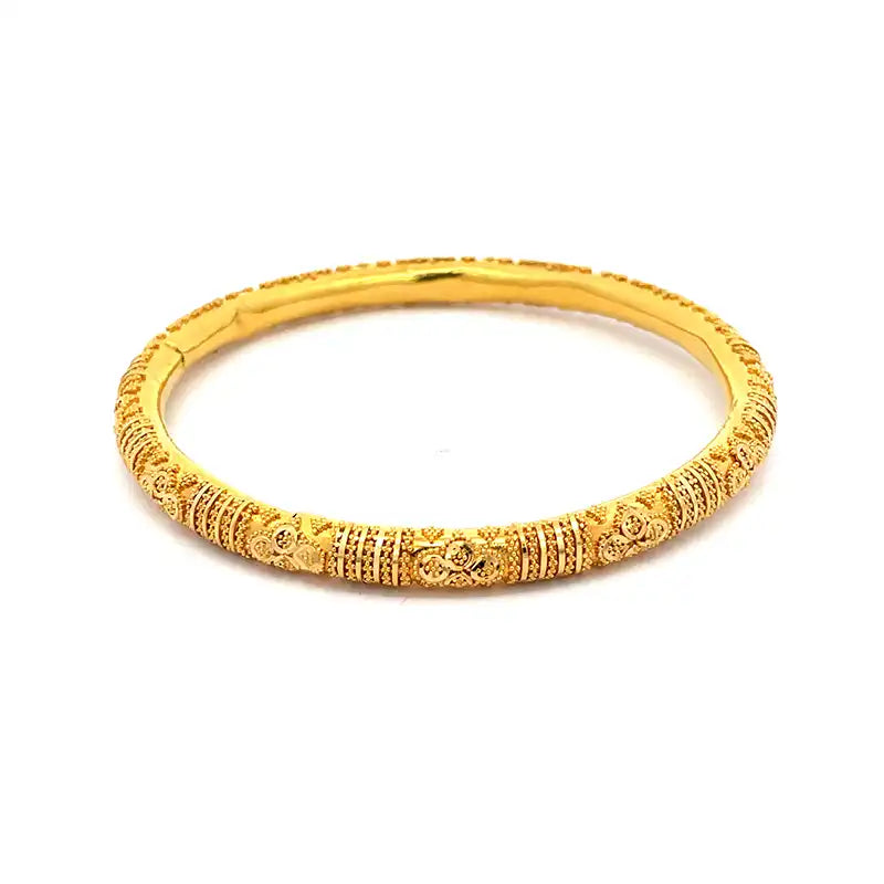 Elegant 22K Yellow Gold Bangle Set for Timeless Everyday Sophistication Size 2.8