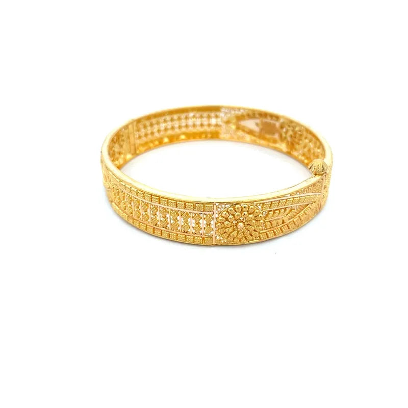 Beautiful 22K Yellow Gold Free Size Ladies Bangle Pair with Side Screw Opening