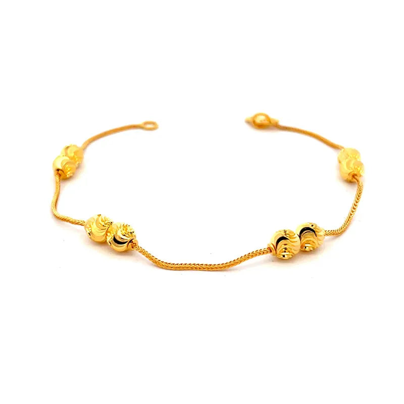 Elegant 22K Yellow Gold Bracelet Simple Design for Everyday Wear