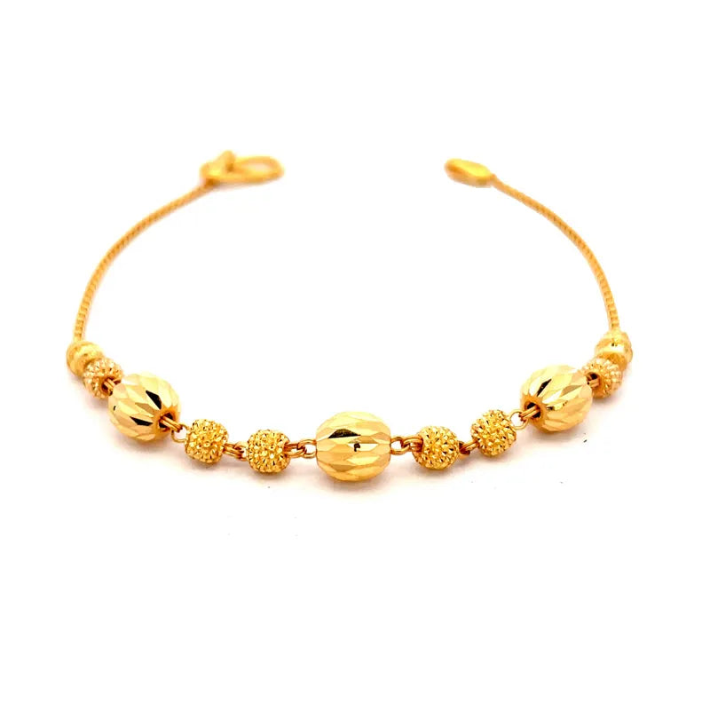 Elegant 22K Yellow Gold Bracelet A Timeless Accessory For Every Occasion