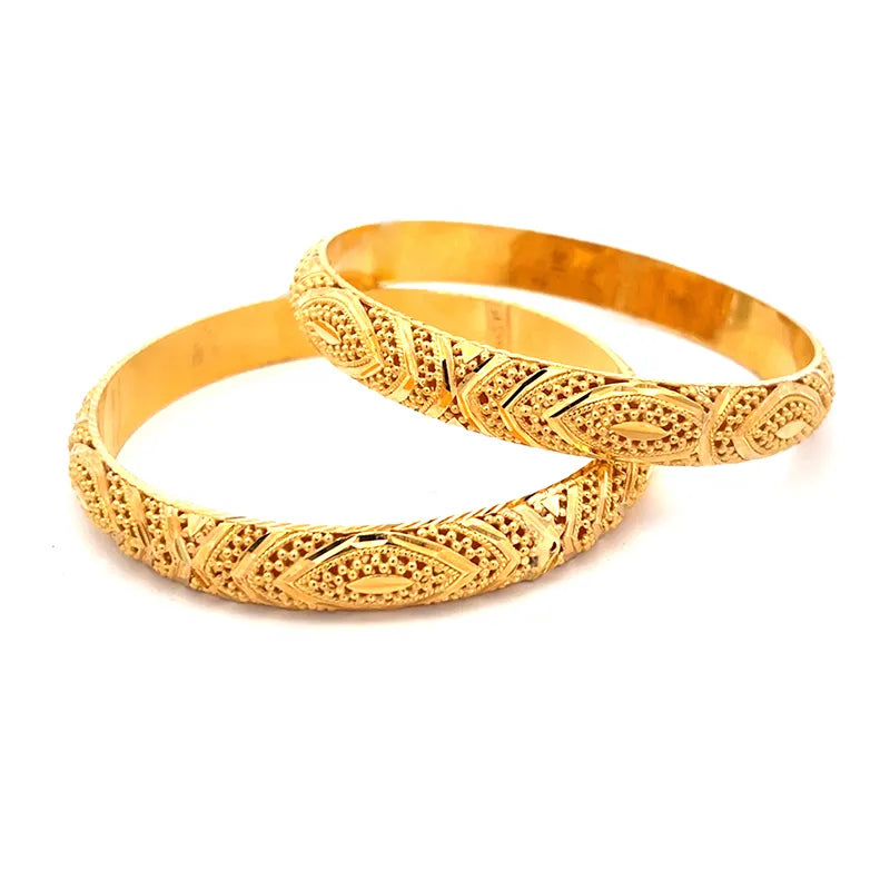 Elegant 22K Yellow Gold Bangle Set for Women with Intricate Detailing Size 2.5
