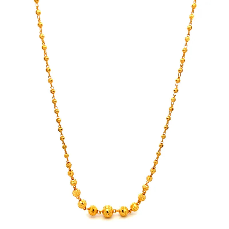 Beautiful 22K yellow gold fancy chain, elegant and versatile for everyday wear