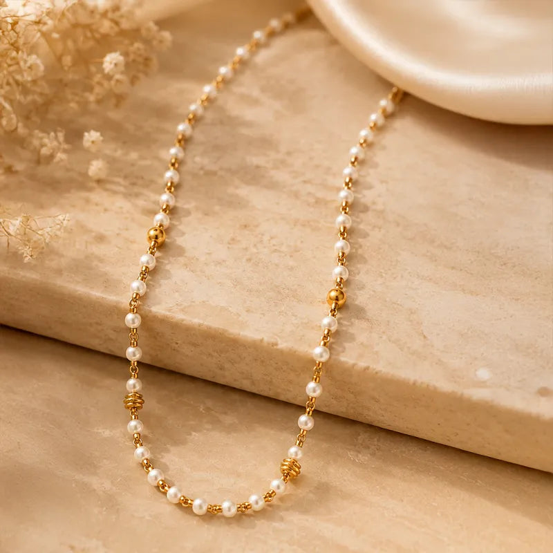 Beautiful 22K Yellow Gold Fancy Chain Necklace for Everyday Elegance