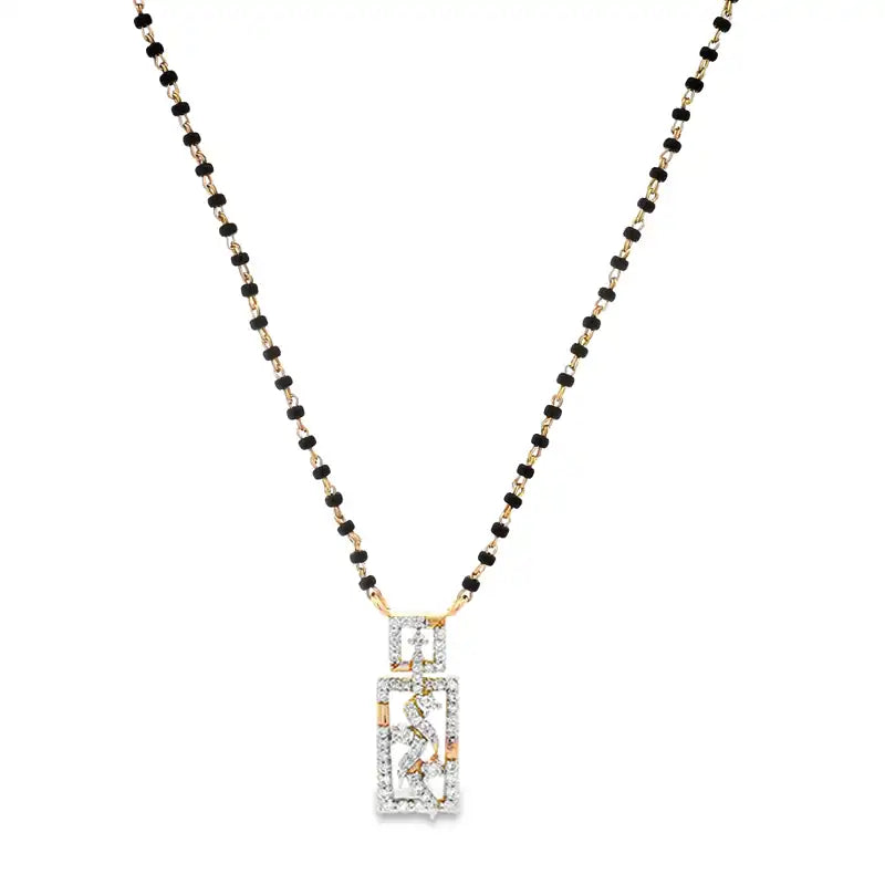 Dainty 18K Gold Diamond Pendant Necklace with Subtle Brilliance
