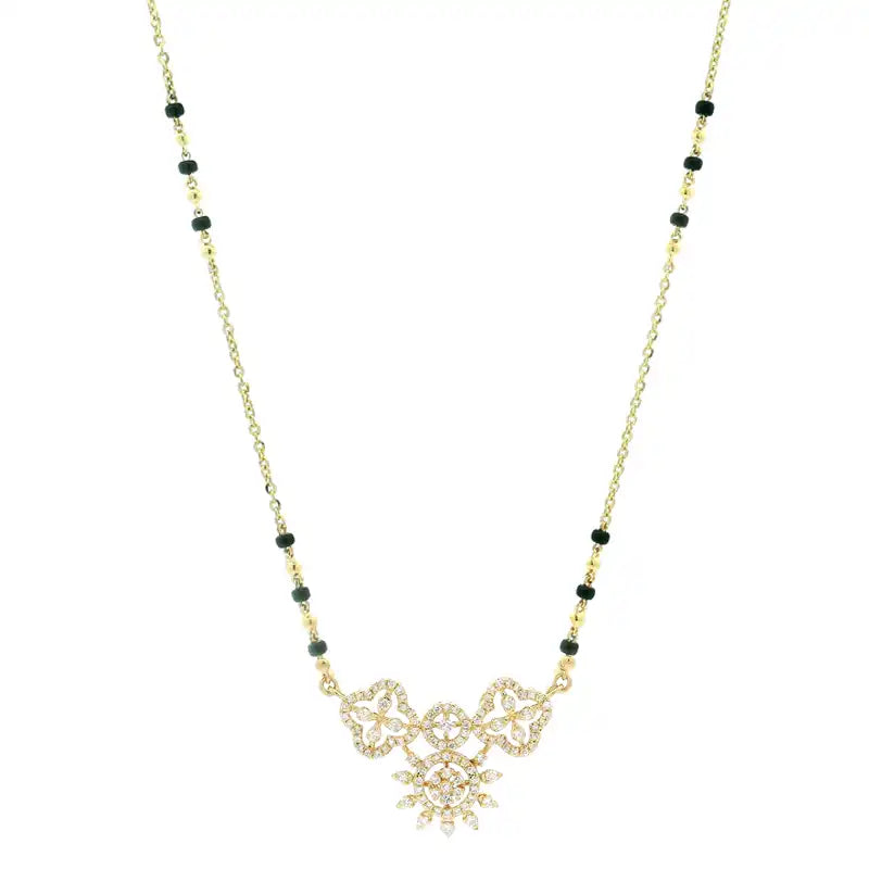 Floral 18K Yellow Gold Diamond Necklace for Everyday Sophistication and Special Occasions