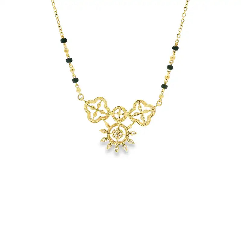 Floral 18K Yellow Gold Diamond Necklace for Everyday Sophistication and Special Occasions