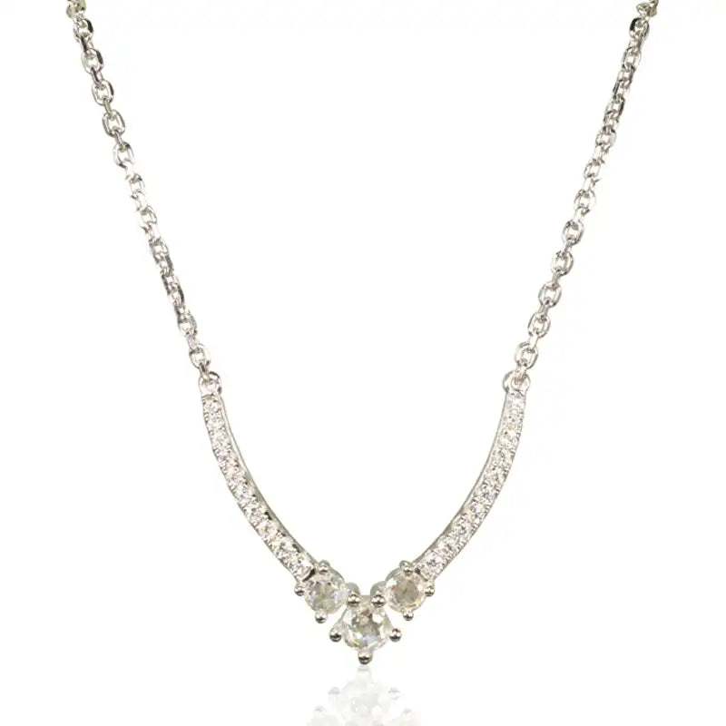 Classic V - Diamond Necklace