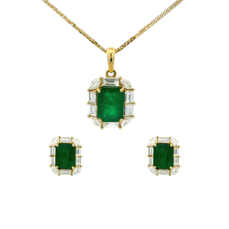 Emerald and Gold Diamond Pendant Set