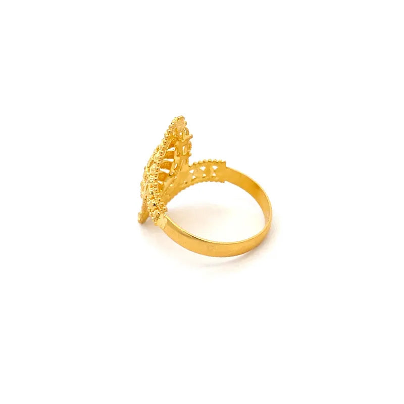 Elegant 22k Yellow Gold Ring in Size 6.75 Perfect for Everyday Wear