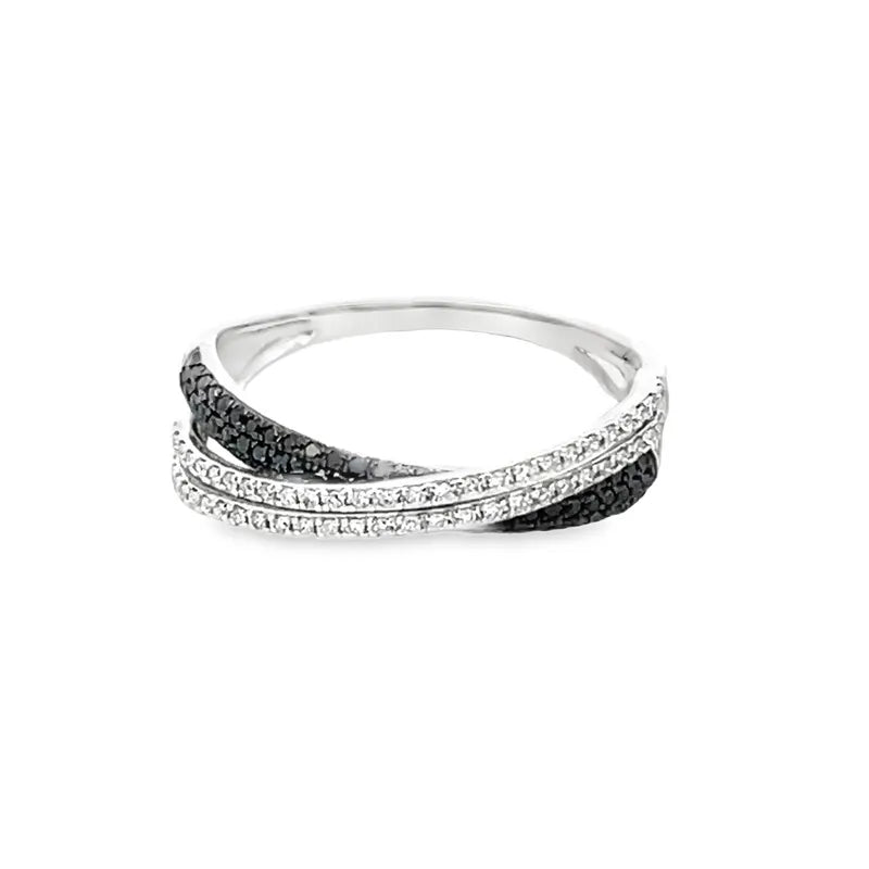 Elegant Two-tone Diamond Ring