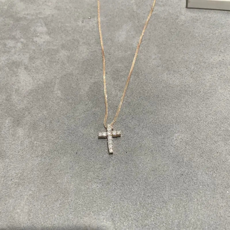 Grace and elegance - Diamond Cross Pendant, Rose Gold with chain