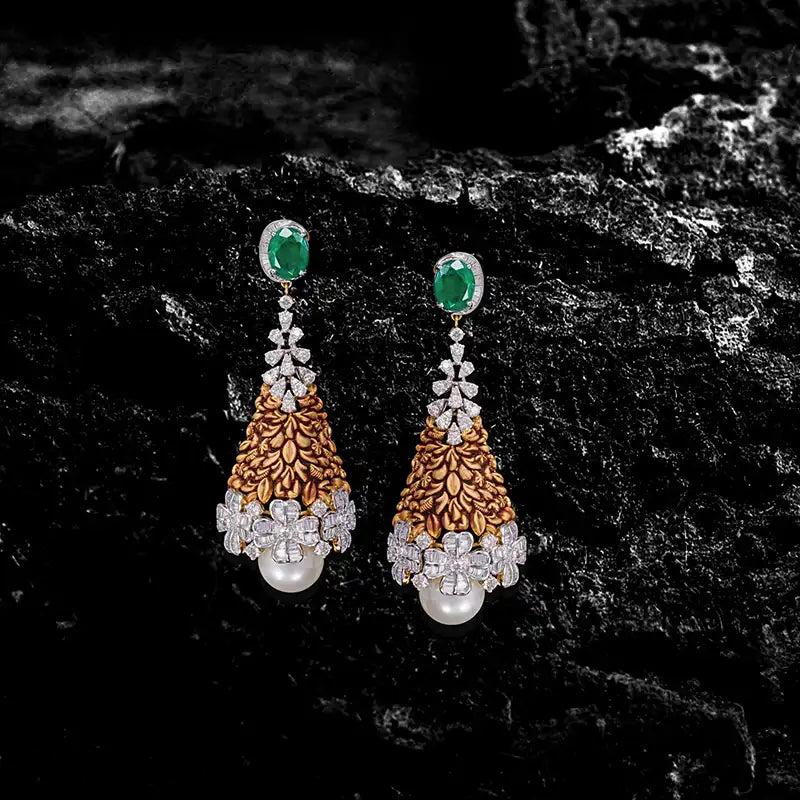 Emerald Diamond Earrings in 18K Gold