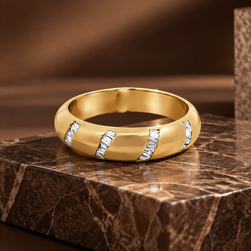 Men's Ring in Gold and Diamonds