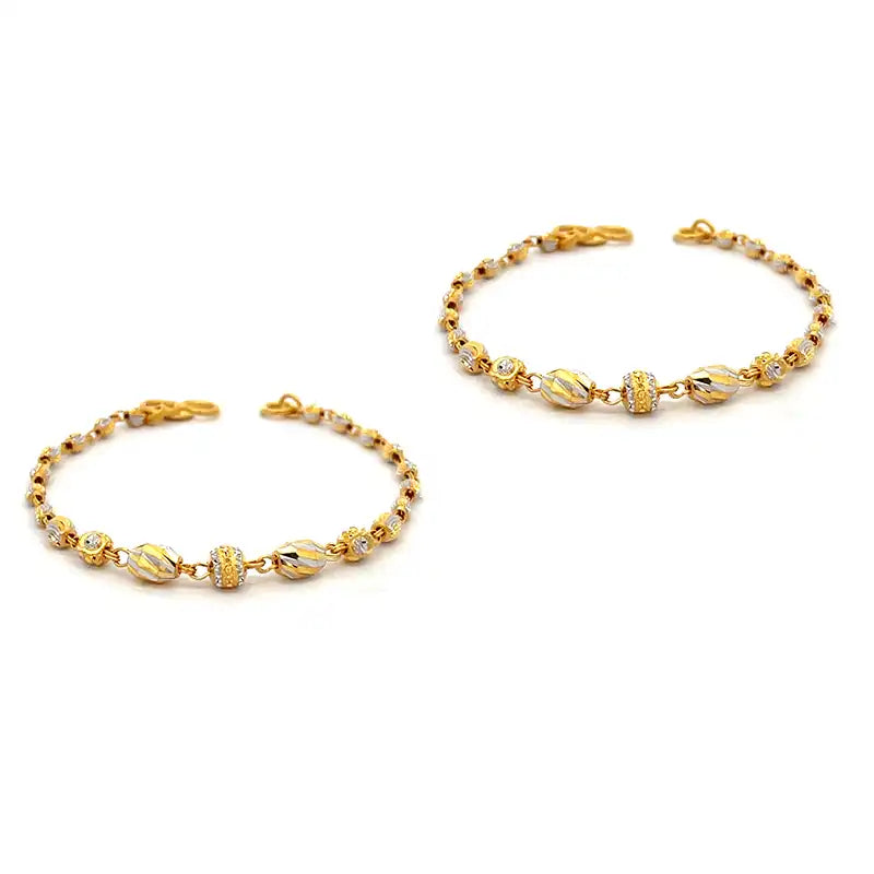 Elegant 22K Gold Oval Bead Baby Bracelet for Unisex Wear