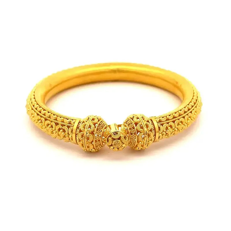 Bold 22K Yellow Gold Kada Bangles