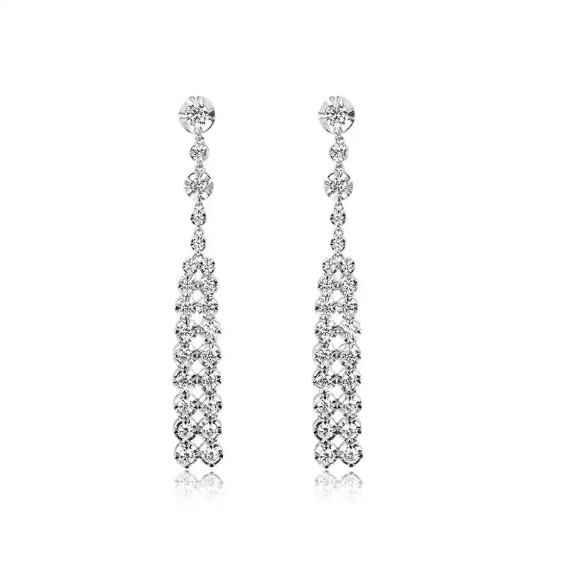 Modern 18K White Gold Diamond Necklace Set