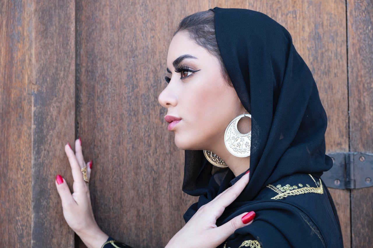 WHY SHOP GOLD EARRINGS AT BHINDI JEWELERS?