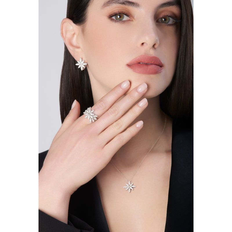 Ghirlanda Ring in 18K White Gold with White Diamonds.