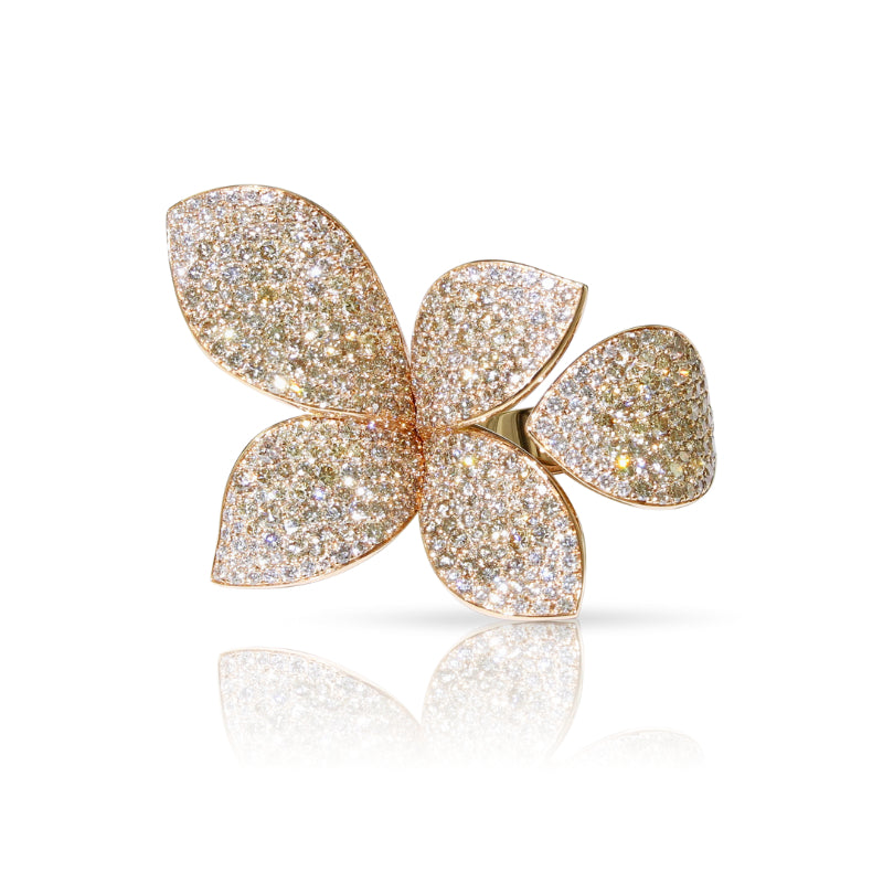 Giardini Segreti Five Leaves Medium Flower Ring in 18K Rose Gold with White and Champagne Diamonds.
