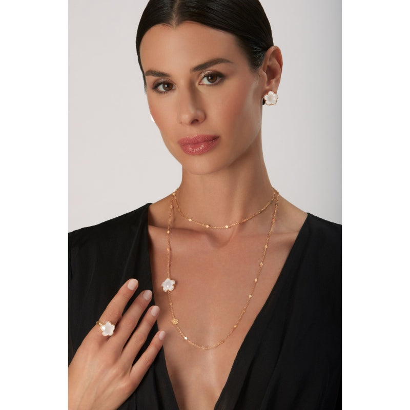 Bon Ton Sautoir in 18K Rose Gold with MIlky Quartz and White Diamonds.