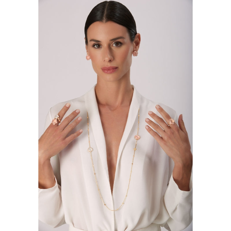 Bon Ton Ring in 18K Rose Gold with Rose Quartz and White Diamonds.