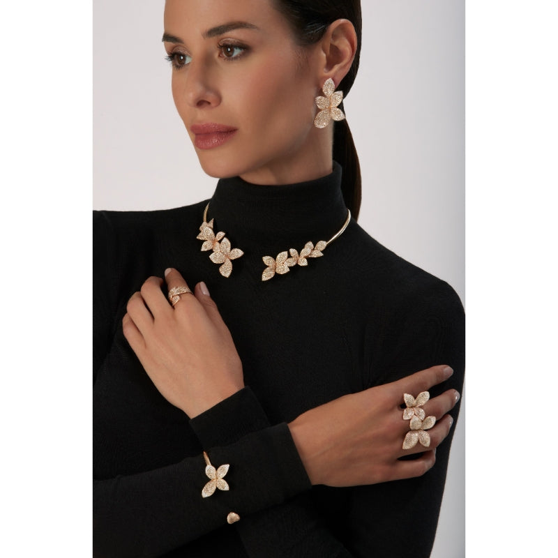 Giardini Segreti Multi Flower Collier in 18K Rose Gold with White and Champagne Diamonds.