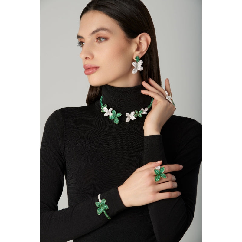 Giardini Segreti Green Soul Five Leaves Ring in 18K White and Yellow Gold with Diamonds and Emeralds.