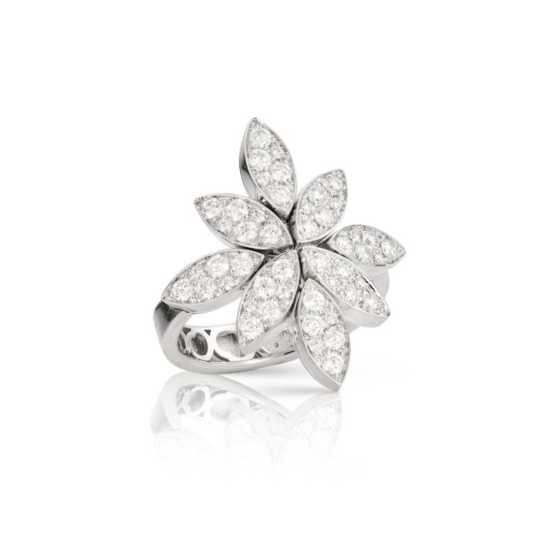 Ghirlanda Ring in 18K White Gold with White Diamonds.