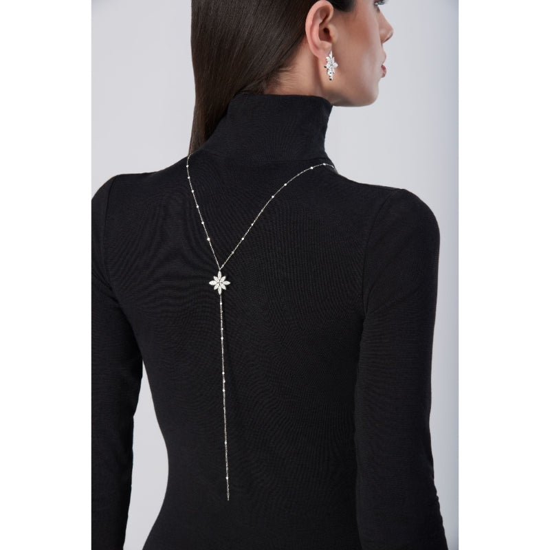 Ghirlanda Sautoir in 18K White Gold with White Diamonds.