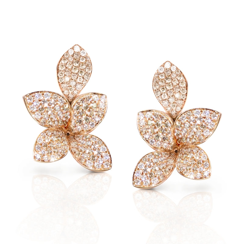 Giardini Segreti Five Leaves Small Earrings in 18K Rose Gold with White and Champagne Diamonds.