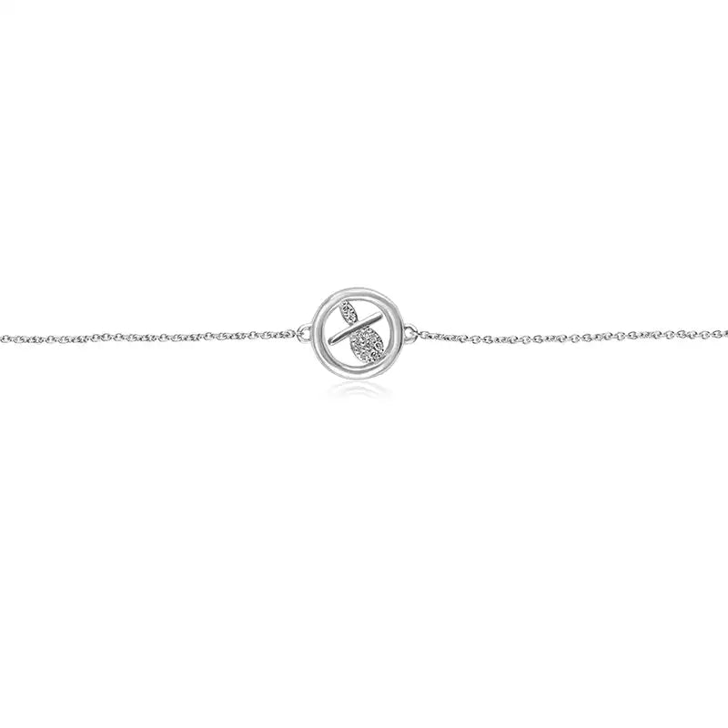 Elegant 18K White Gold Baby Bracelet with Delicate Charm for Little Ones