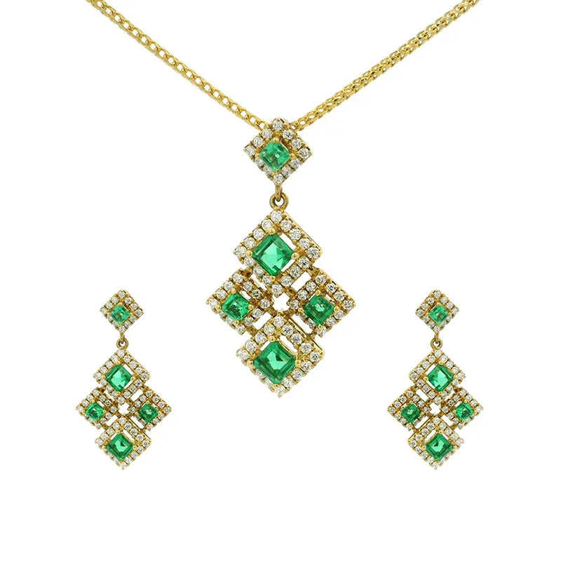 Emerald and Gold Diamond Pendant Set