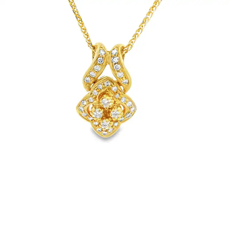 Elegant 18K Gold Diamond Pendant
