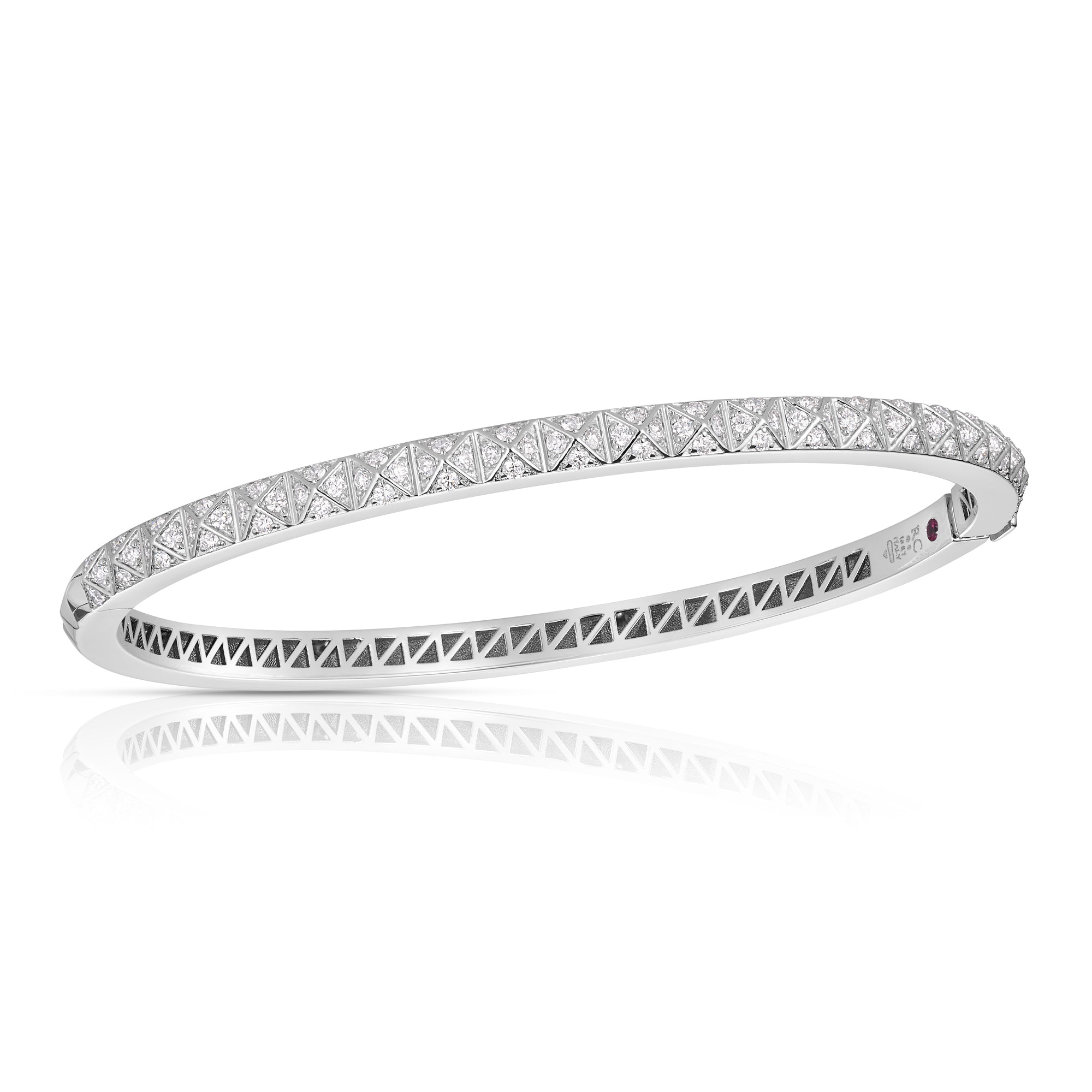 18K WHITE GOLD OBELISCO SINGLE ROW PAVE DIAMOND BANGLE