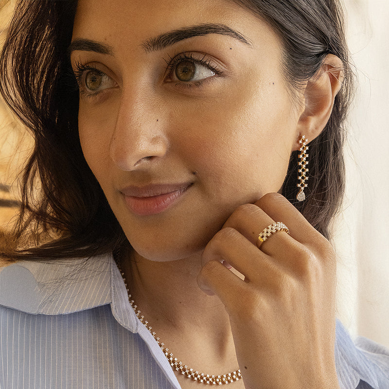 Versatile Gold & Diamond Necklace Set