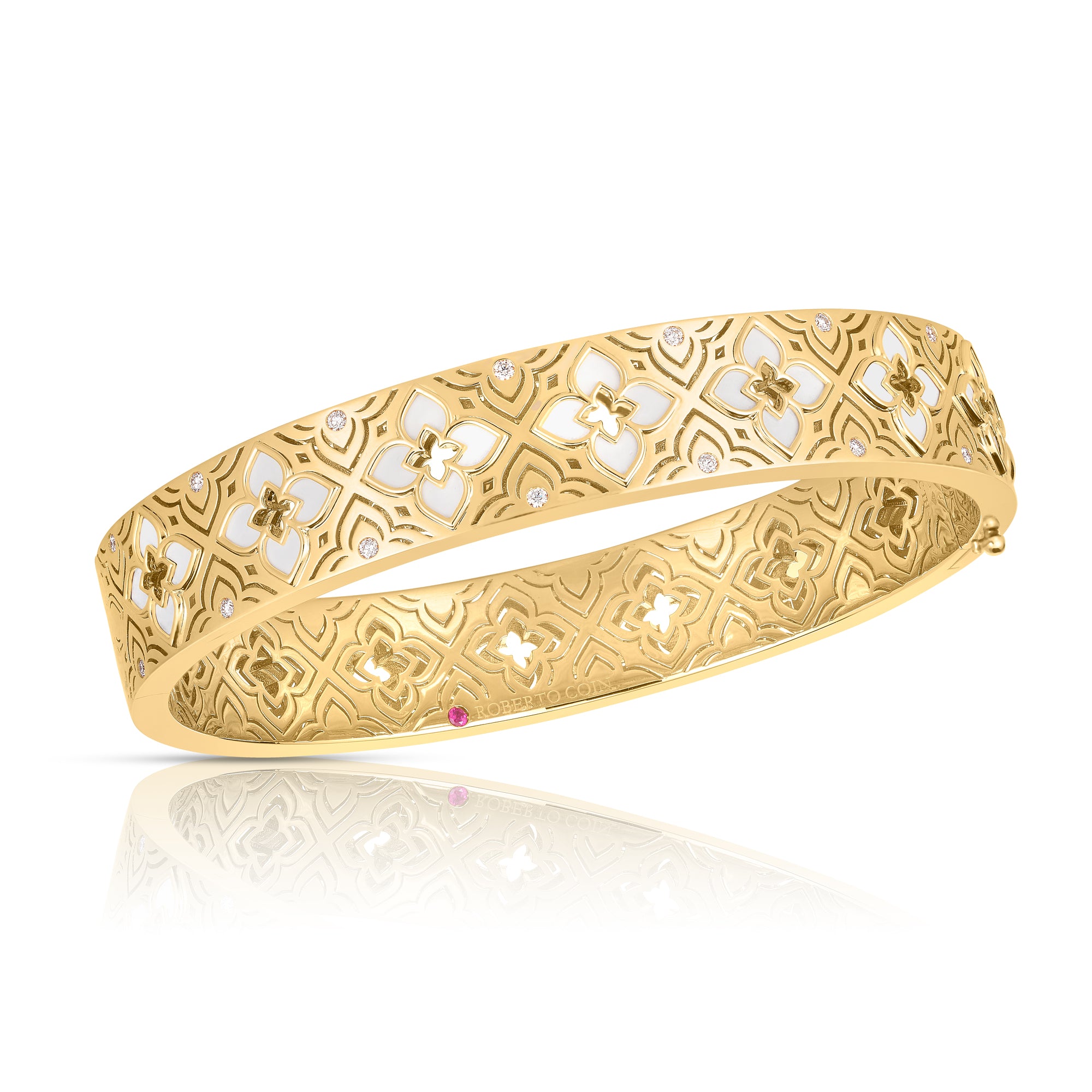 18K YELLOW GOLD VENETIAN PRINCESS ETCHED FRAME DIAMOND & WHITE ENAMEL FLOWER BANGLE